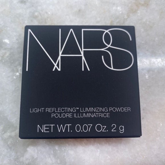 NEW NARS 4 pc Makeup Set - Picture 2 of 5